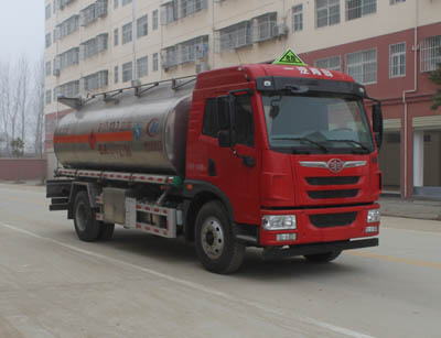 程力威牌CLW5160GYYLC5型鋁合金運油車